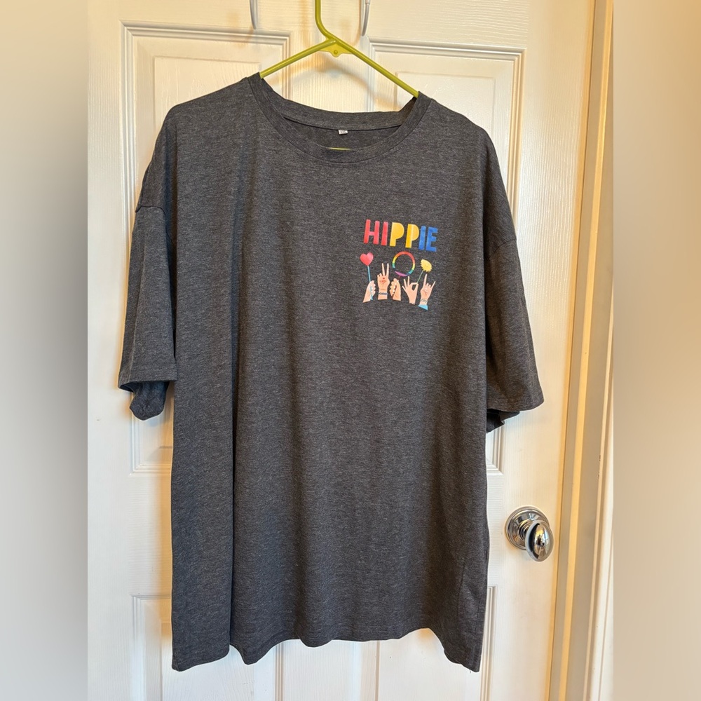 Gray Hippie Graphic T-Shirt size XXL